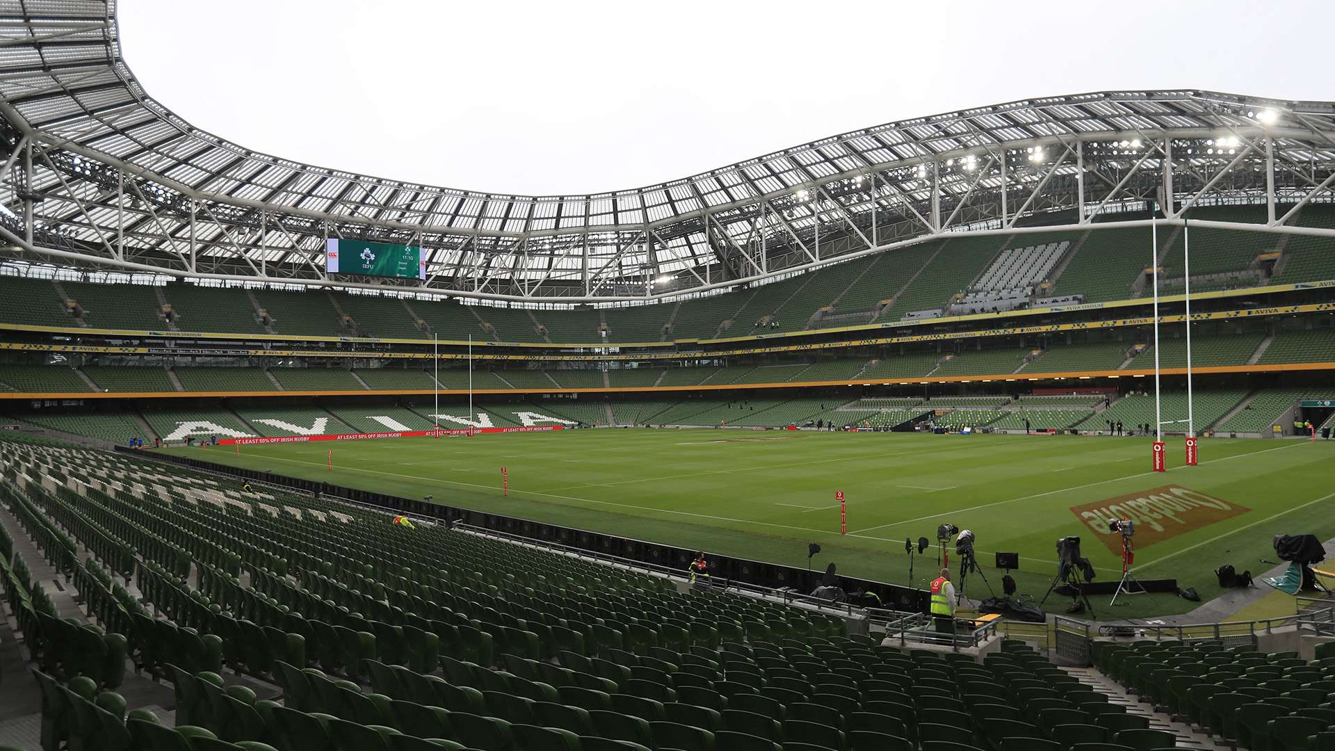 小卢卡斯谈内马尔有望回巴西：难过也高兴，他能重新找回足球乐趣.