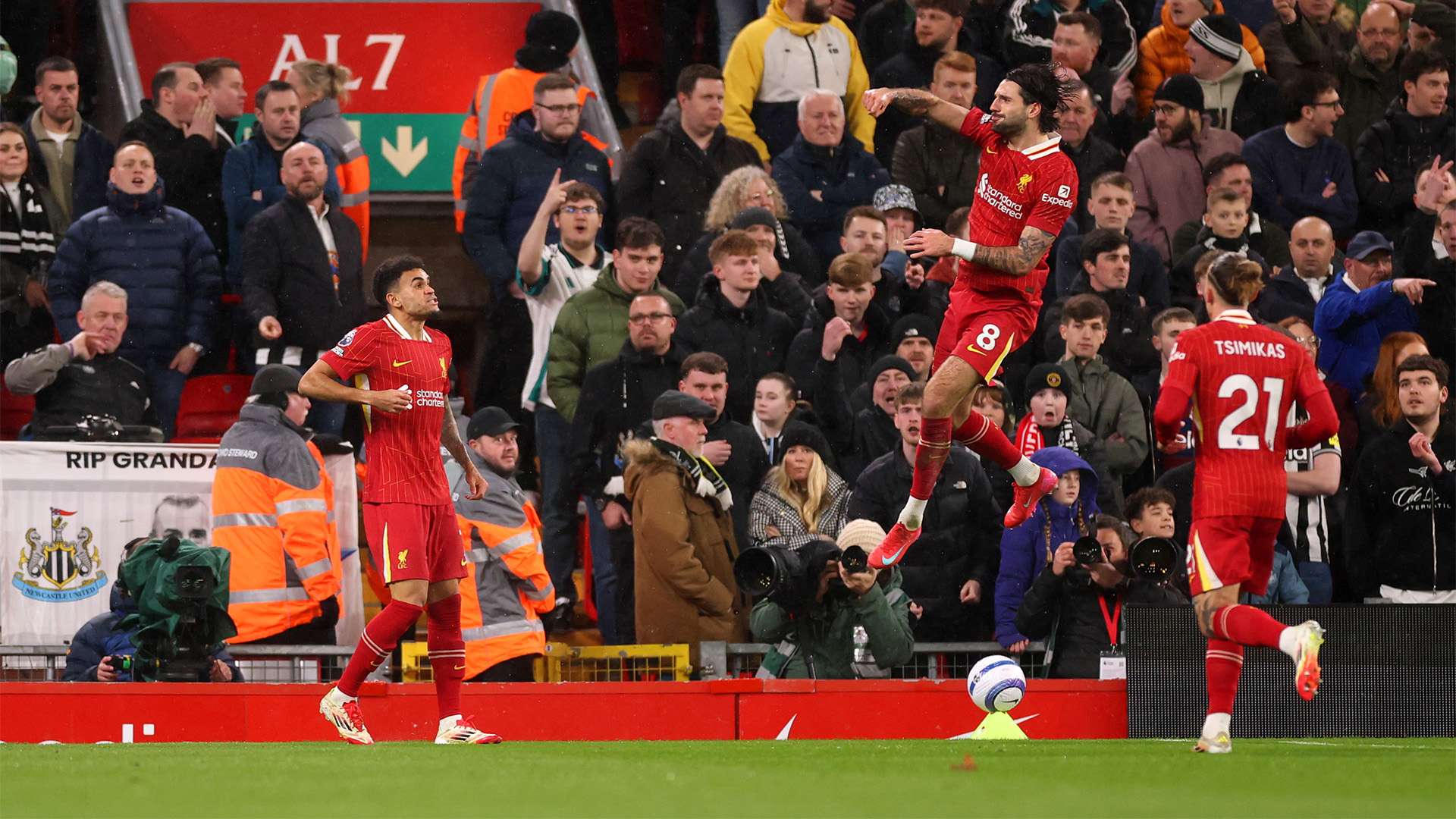 球迷们普遍 球迷们普遍