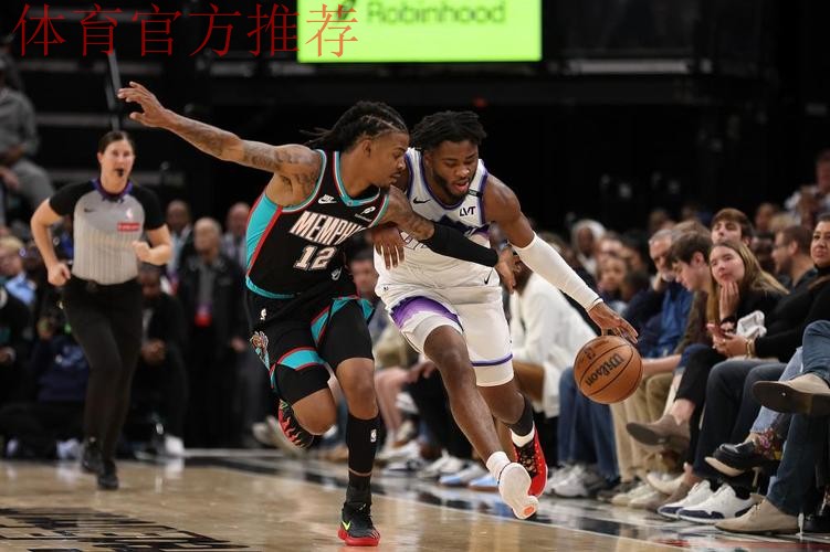 莫兰特复出21+10灰熊惜败爵士 乔治39+6+8新高 莫兰特复出21+10灰熊惜败爵士 乔治39+6+8新高